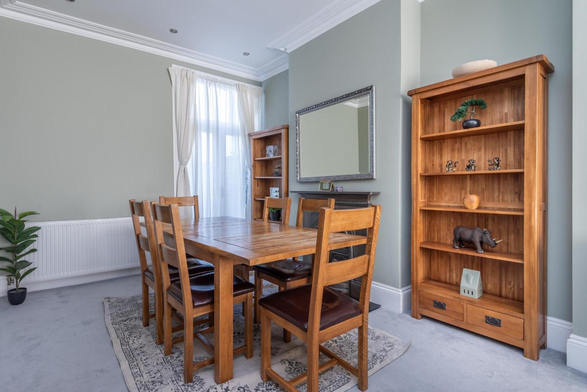 Lrg Stunning 4bd Crouchend House Ferienhaus London