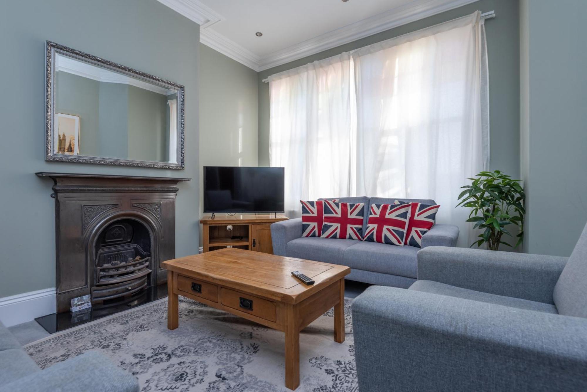 Ferienhaus Lrg Stunning 4bd Crouchend House London